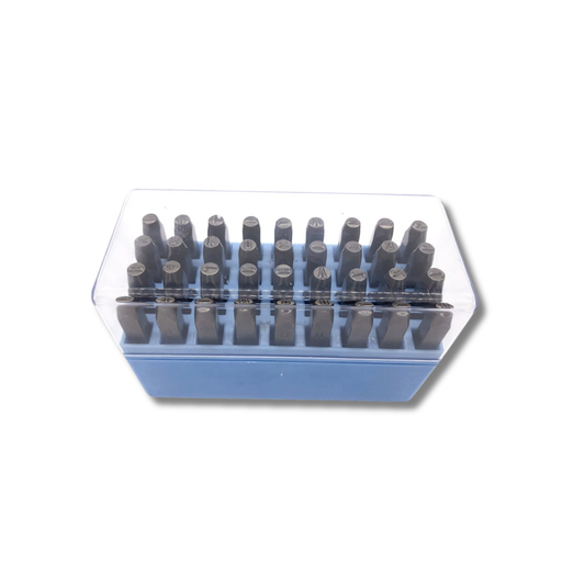 Jeu de 36 lettres et chiffres a frapper 5mm